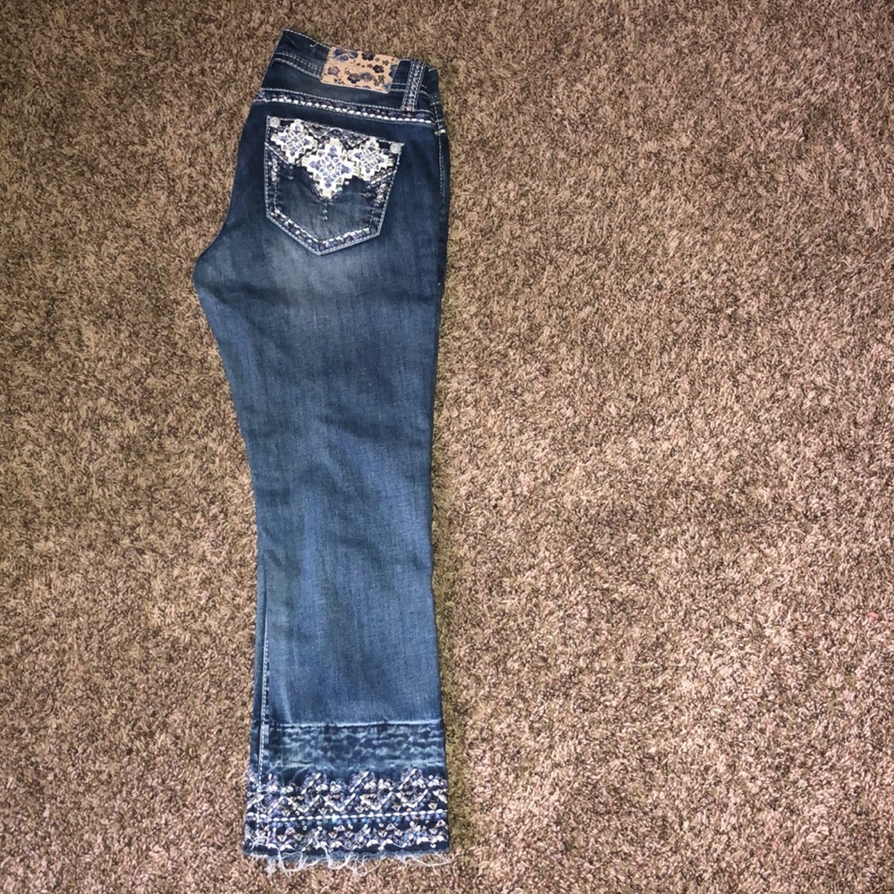 Grace in la capris